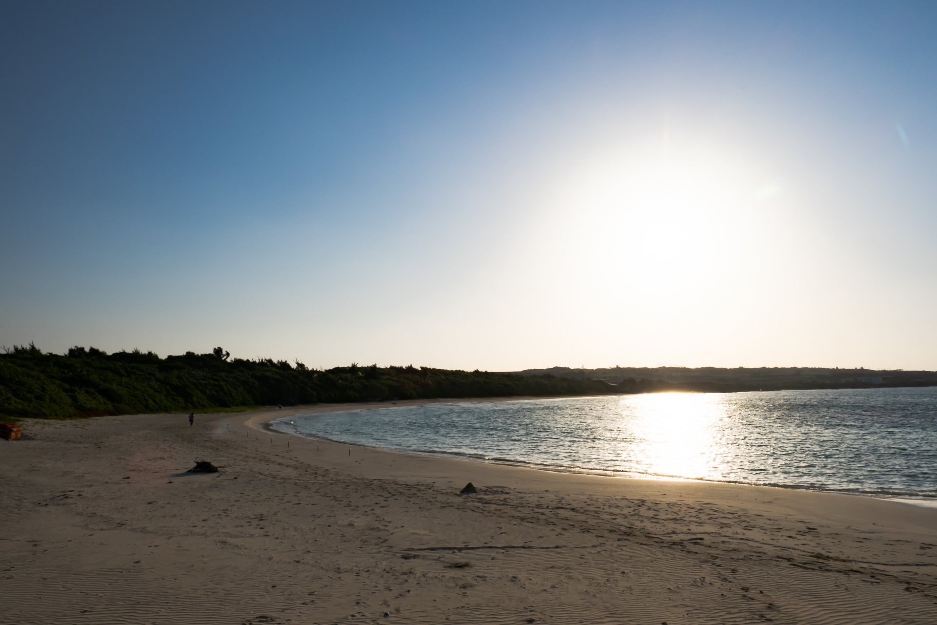 伊良部　渡口の浜　海を見渡す